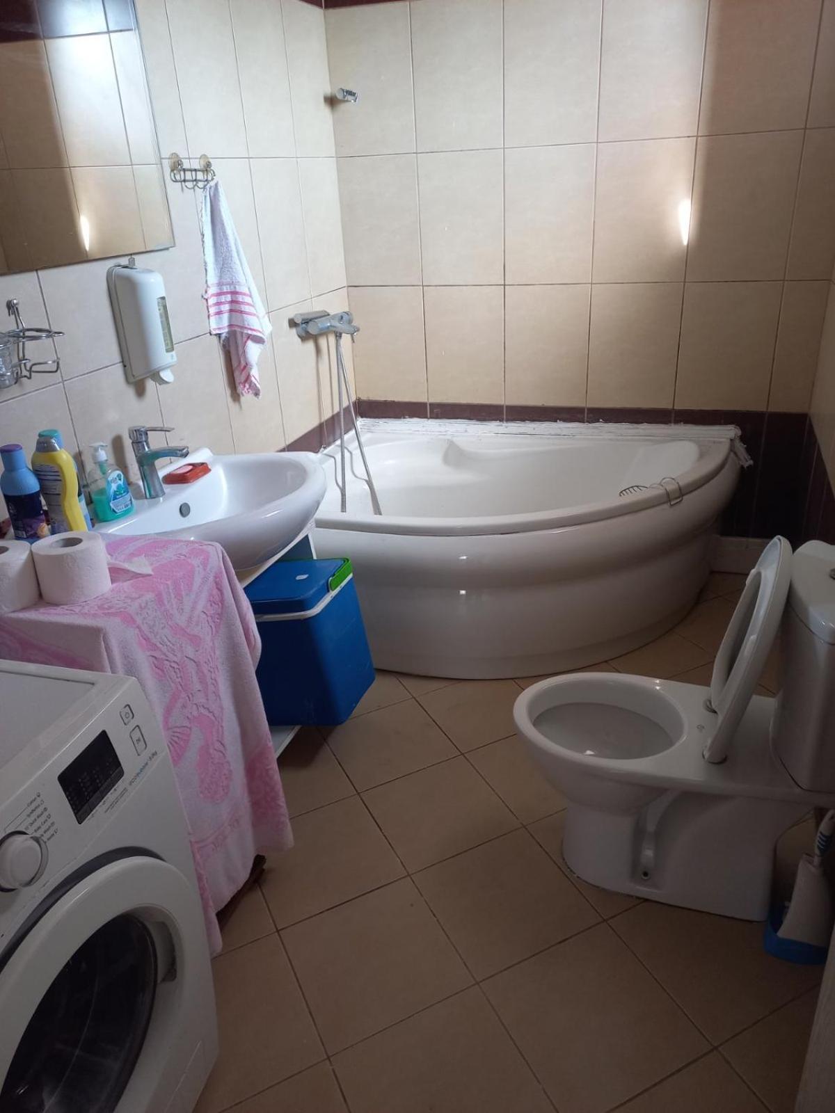 Traveler'S Rest - Near Podgorica Airport Hostel Mitrovici  Ngoại thất bức ảnh
